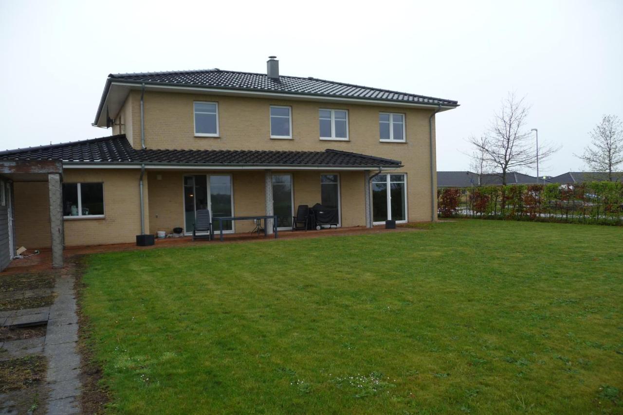 Vaerelse I Augustenborg I Stor Villa מראה חיצוני תמונה